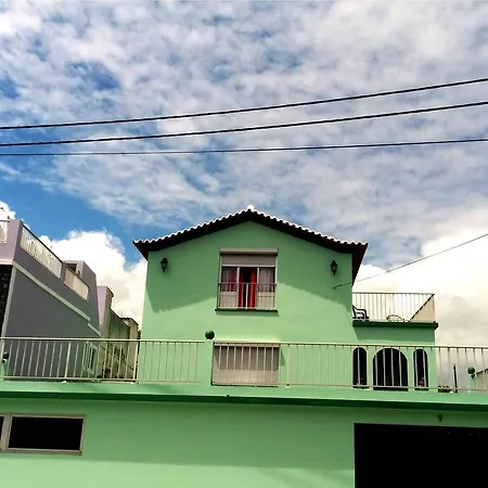 Nandes Place Апартаменты