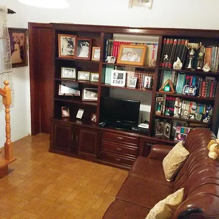 Nandes Place Apartment