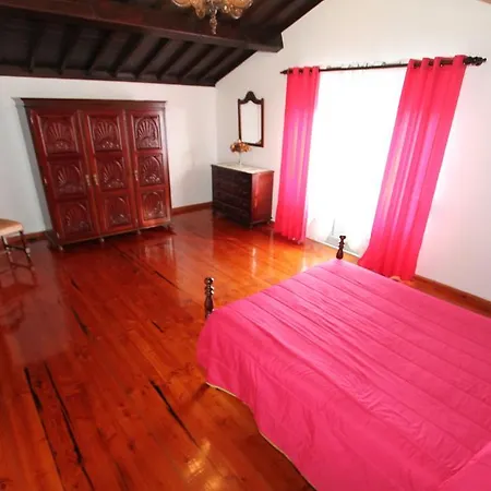 Nandes Place *