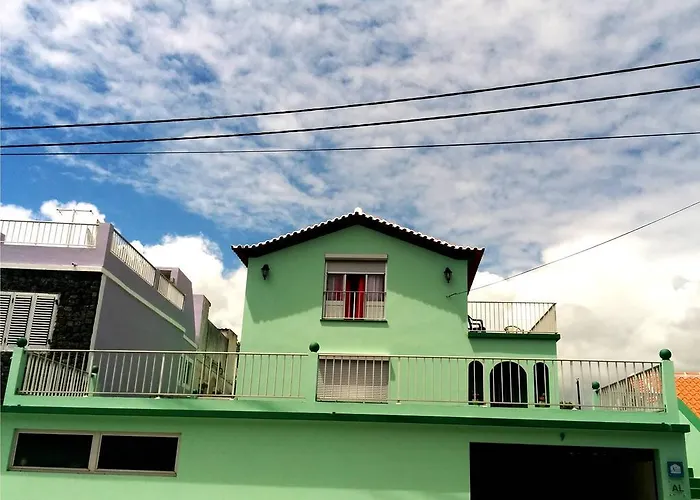 Nandes Place Апартаменты