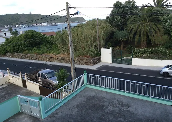 Nandes Place * Прайя-да-Витория